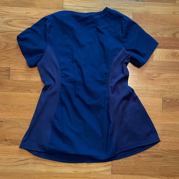 Cherokee Maternity Scrub Top - Picture 2 of 4